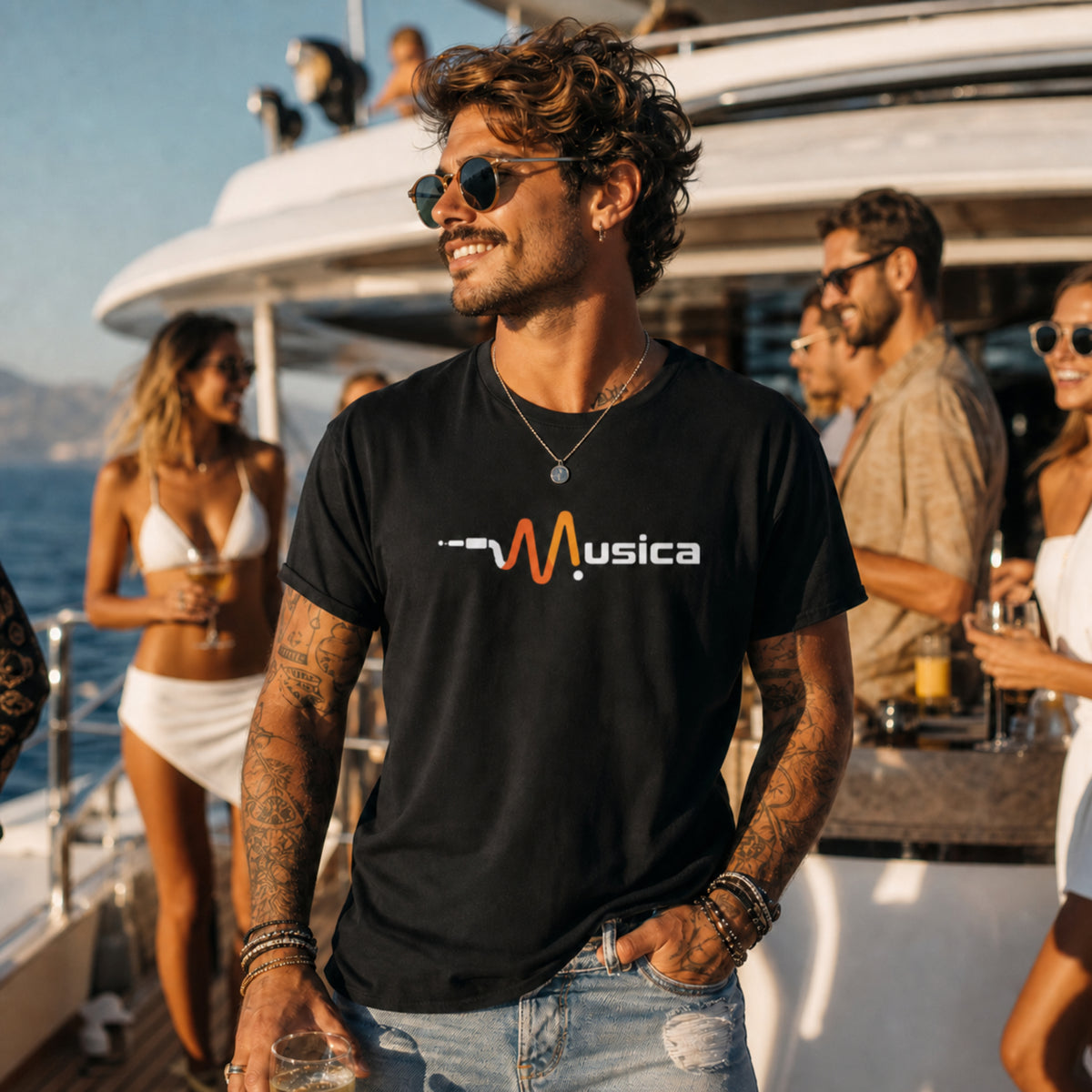 'Musica' - Unisex Tee